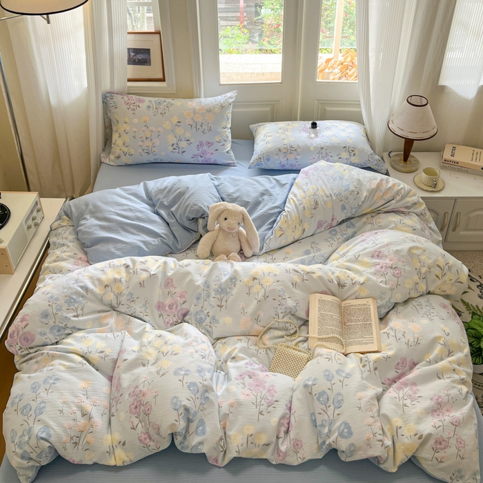 91家纺网 家纺一手货源 找家纺 港岛妹妹 2025新款高克重提花双层纱四件套-风格一 花开半夏-蓝