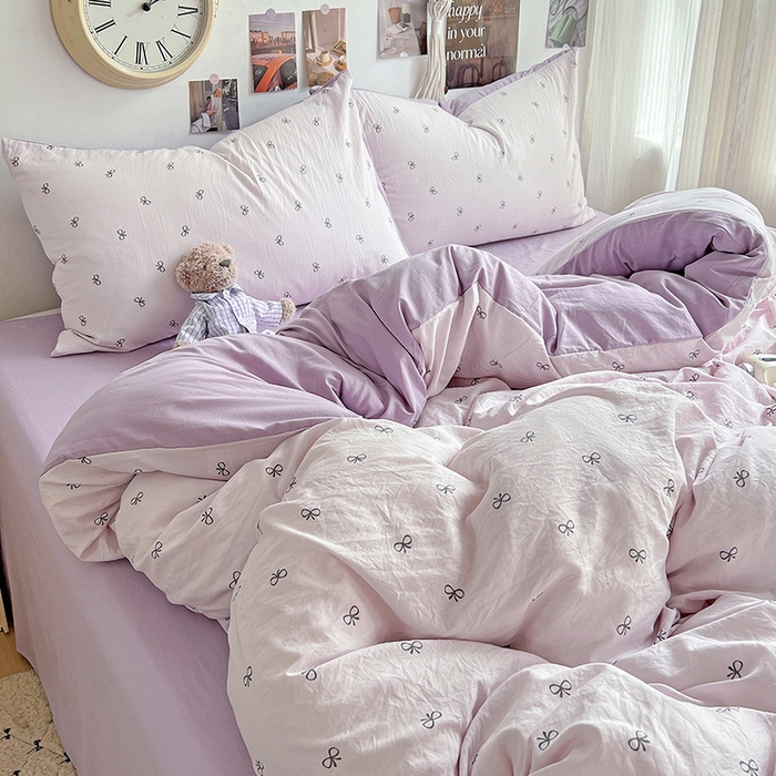 91家纺网 家纺一手货源 找家纺 沐芷 2025 A类水洗棉印花四件套卡通简约床单三件套宿舍 【提供买家秀】 紫色蝴蝶结