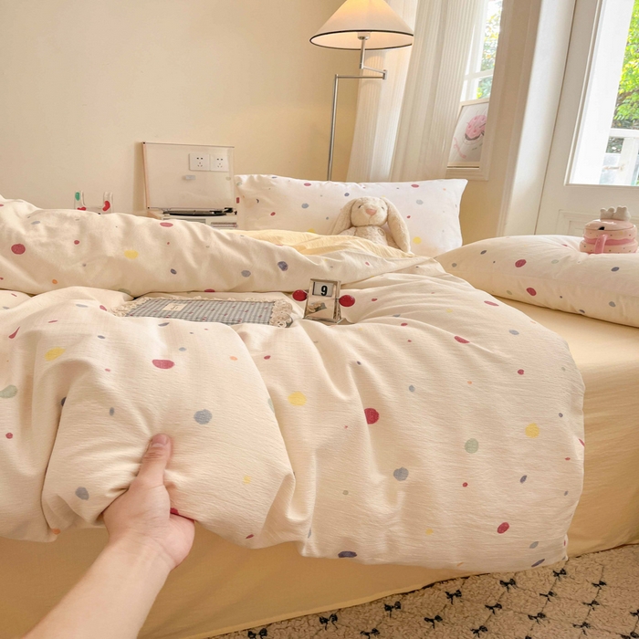 91家纺网 家纺一手货源 找家纺 港岛妹妹 2025新款高克重提花双层纱四件套-风格一 幻彩波点