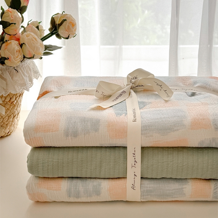 91家纺网 家纺一手货源 找家纺 港岛妹妹 2025新款高克重提花双层纱四件套-风格一 简絮