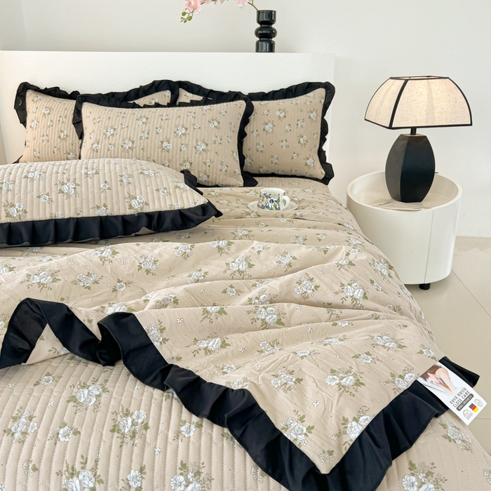 91家纺网 家纺一手货源 找家纺 同田家纺 2025新款A类水洗棉床盖夏被空调被四件套 茉莉奶白