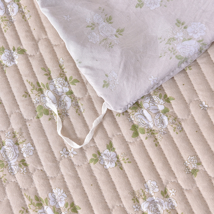 91家纺网 家纺一手货源 找家纺 同田家纺 2025新款A类水洗棉夹棉床盖四件套 茉莉奶白