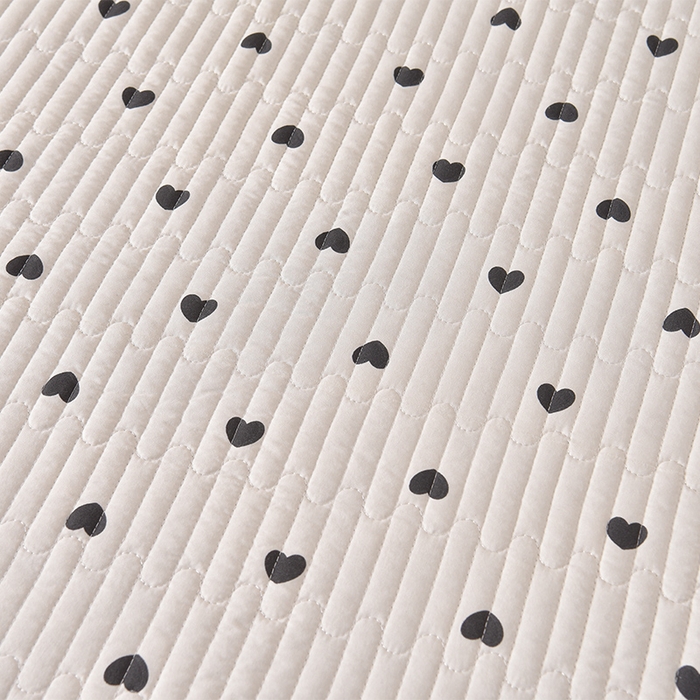 91家纺网 家纺一手货源 找家纺 同田家纺 2025新款A类水洗棉夹棉床盖四件套 小爱心