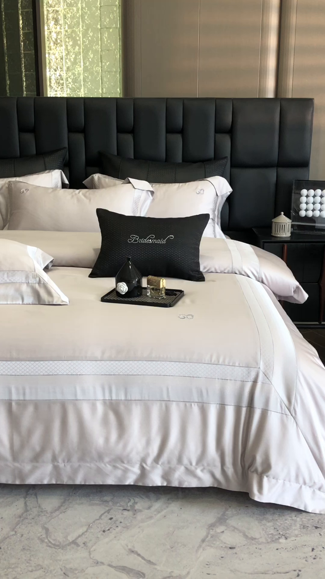 91家纺网 家纺一手货源 找家纺 时亿家居 2025新款天丝棉绣花四件套-臻品系列 臻品-灰