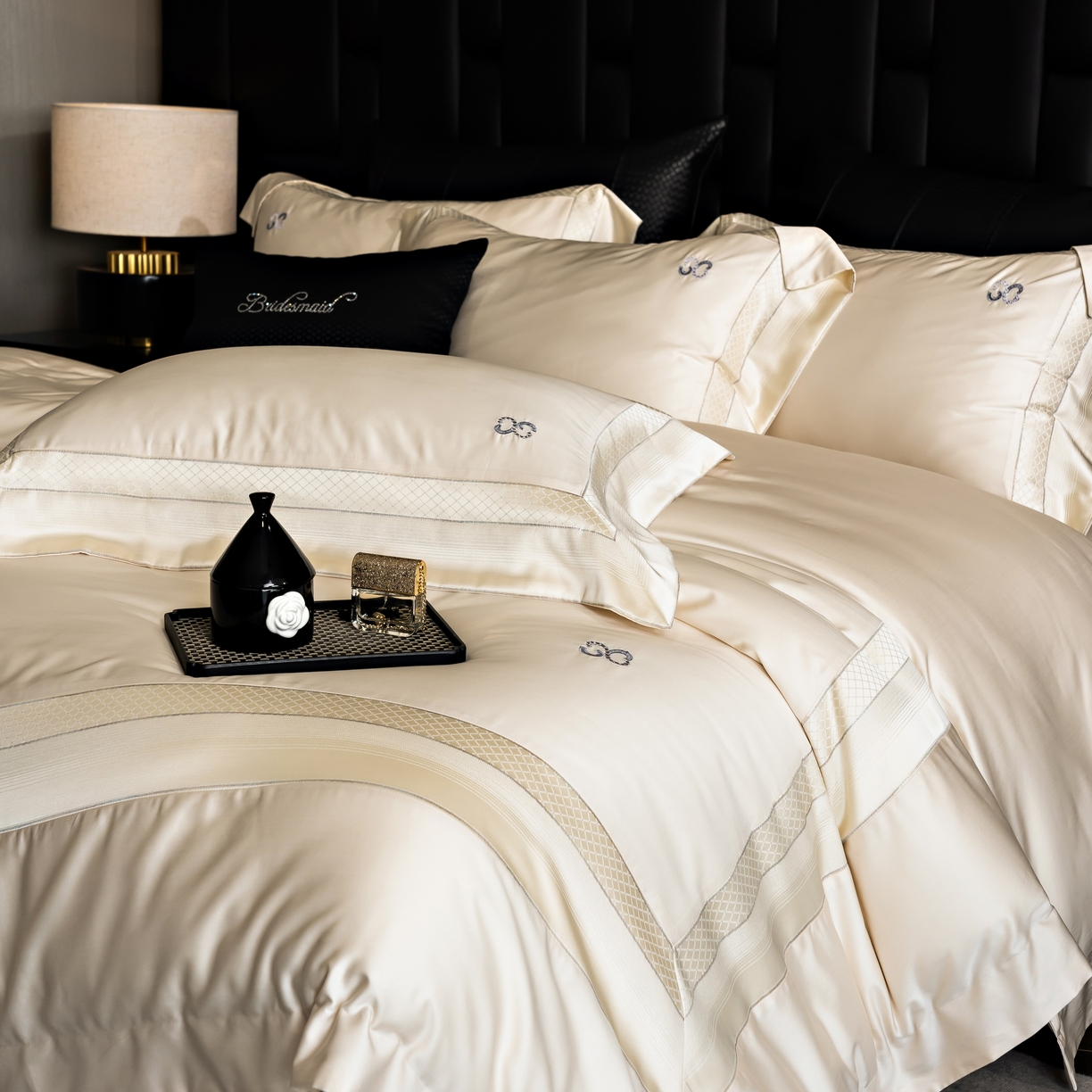 91家纺网 家纺一手货源 找家纺 时亿家居 2025新款天丝棉绣花四件套-臻品系列 臻品-金