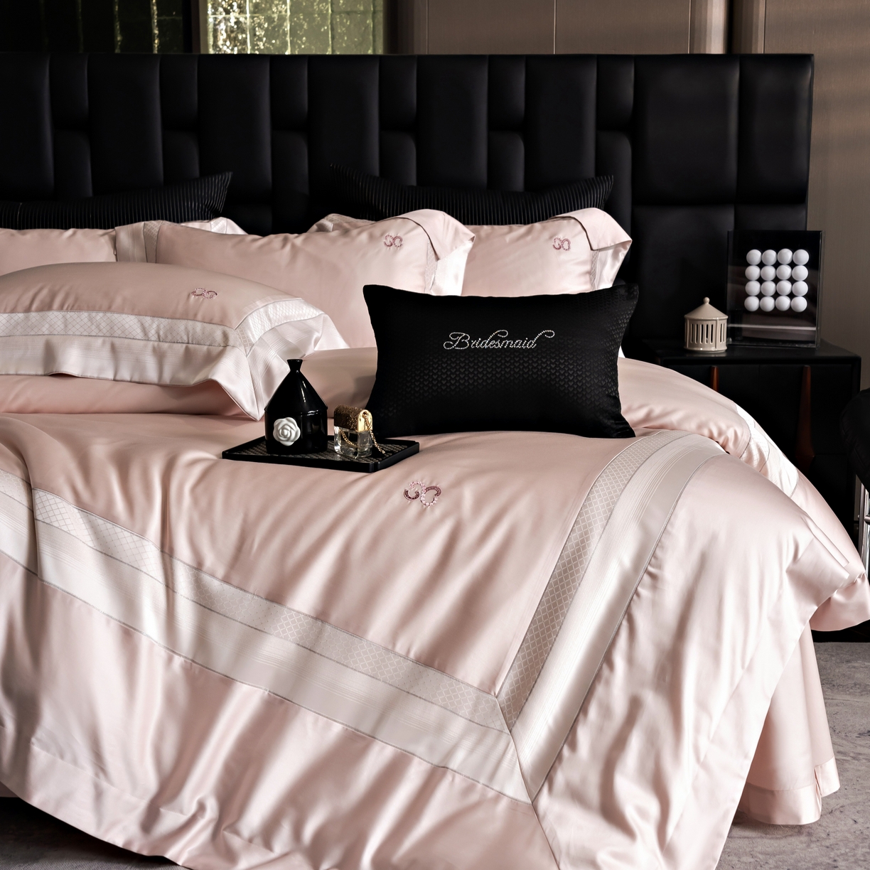 91家纺网 家纺一手货源 找家纺 时亿家居 2025新款天丝棉绣花四件套-臻品系列 臻品-粉