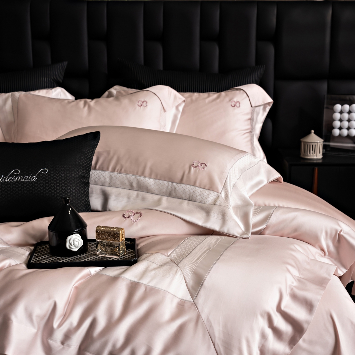 91家纺网 家纺一手货源 找家纺 时亿家居 2025新款天丝棉绣花四件套-臻品系列 臻品-粉