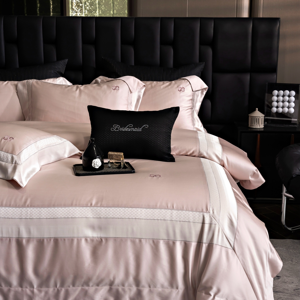 91家纺网 家纺一手货源 找家纺 时亿家居 2025新款天丝棉绣花四件套-臻品系列 臻品-粉