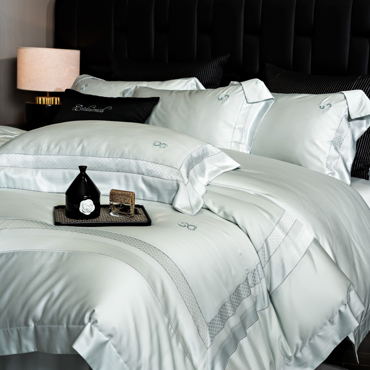 91家纺网 家纺一手货源 找家纺 时亿家居 2025新款天丝棉绣花四件套-臻品系列 臻品-兰