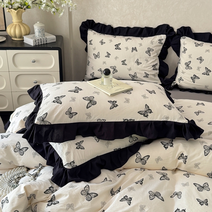 91家纺网 家纺一手货源 找家纺 上尚居 2025新款法式花边赫本风印花云朵棉四件套 蝴蝶印记