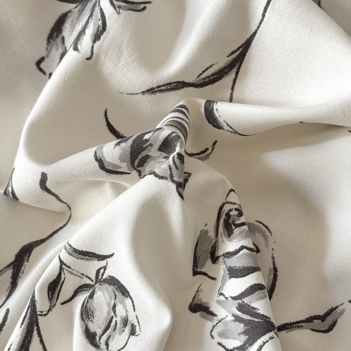 91家纺网 家纺一手货源 找家纺 上尚居 2025新款法式花边赫本风印花云朵棉四件套 水墨玫瑰