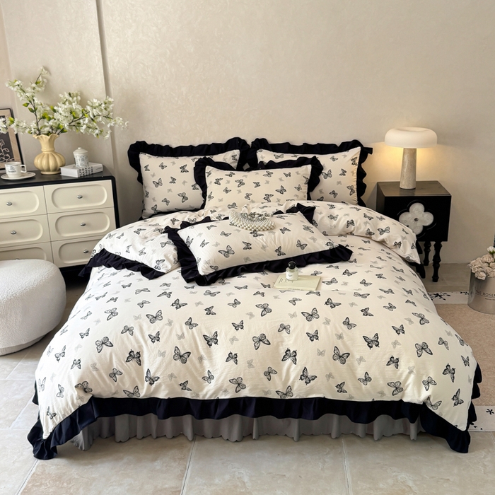 91家纺网 家纺一手货源 找家纺 上尚居 2025新款法式花边赫本风印花云朵棉四件套 蝴蝶印记