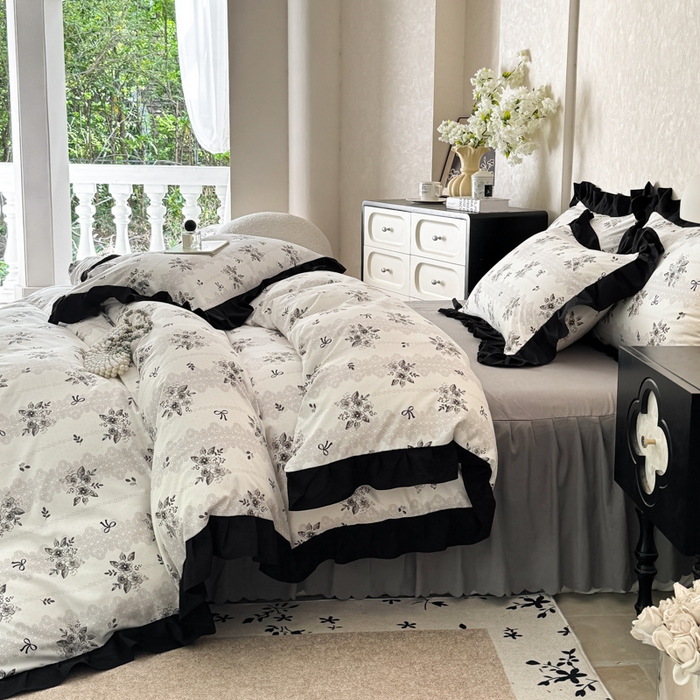 91家纺网 家纺一手货源 找家纺 上尚居 2025新款法式花边赫本风印花云朵棉四件套 晚爱