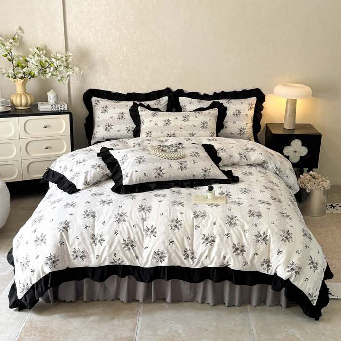 91家纺网 家纺一手货源 找家纺 上尚居 2025新款法式花边赫本风印花云朵棉四件套 晚爱