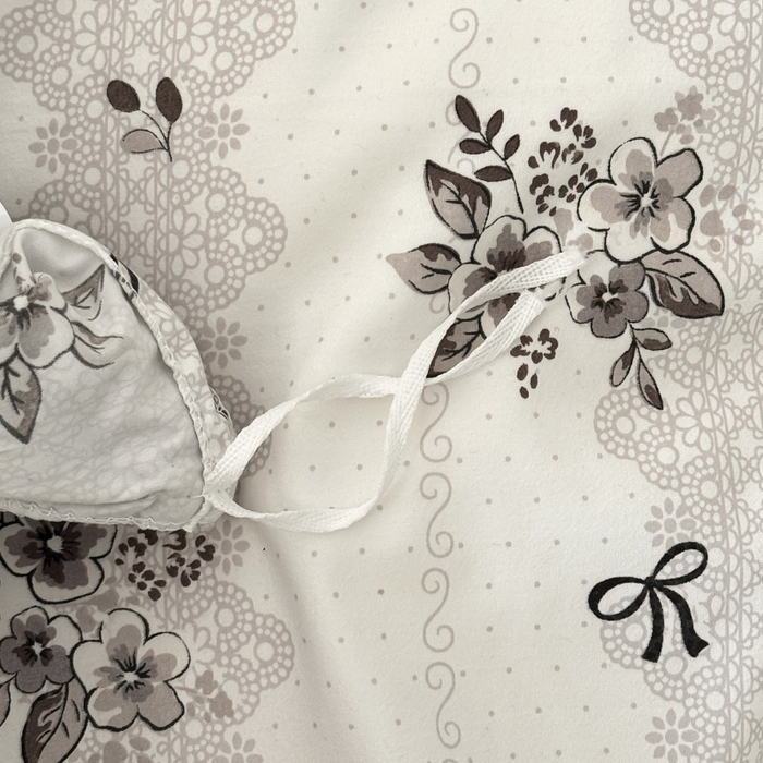 91家纺网 家纺一手货源 找家纺 上尚居 2025新款法式花边赫本风印花云朵棉四件套 晚爱