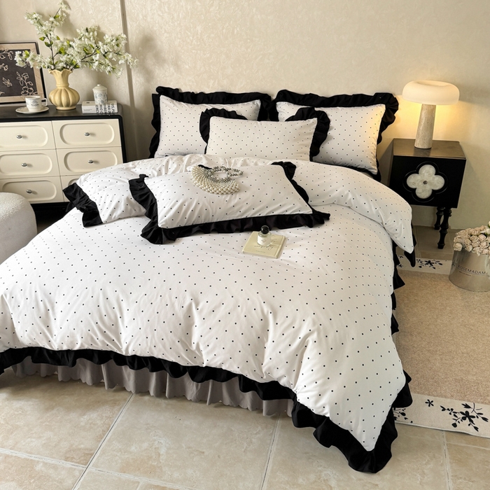 91家纺网 家纺一手货源 找家纺 上尚居 2025新款法式花边赫本风印花云朵棉四件套 点点爱