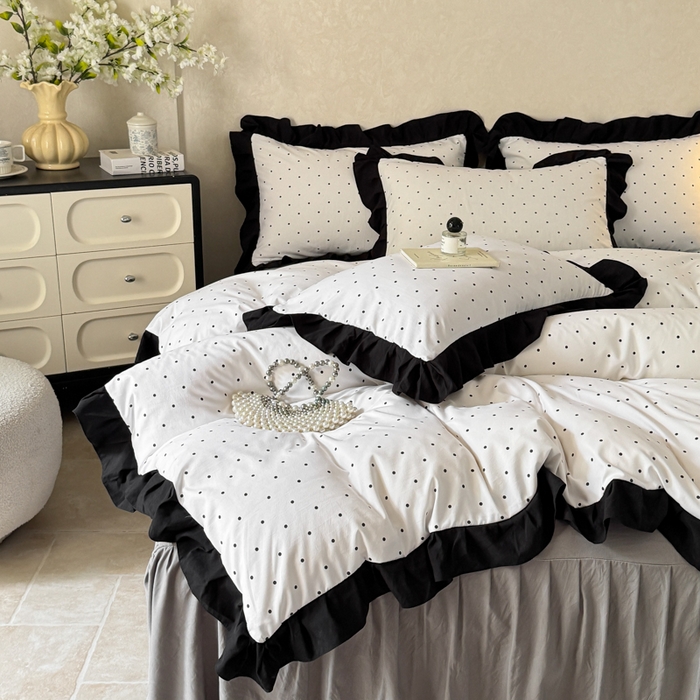 91家纺网 家纺一手货源 找家纺 上尚居 2025新款法式花边赫本风印花云朵棉四件套 点点爱