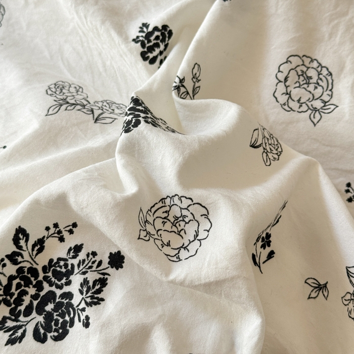 91家纺网 家纺一手货源 找家纺 上尚居 2025新款法式花边赫本风印花云朵棉四件套 花馨