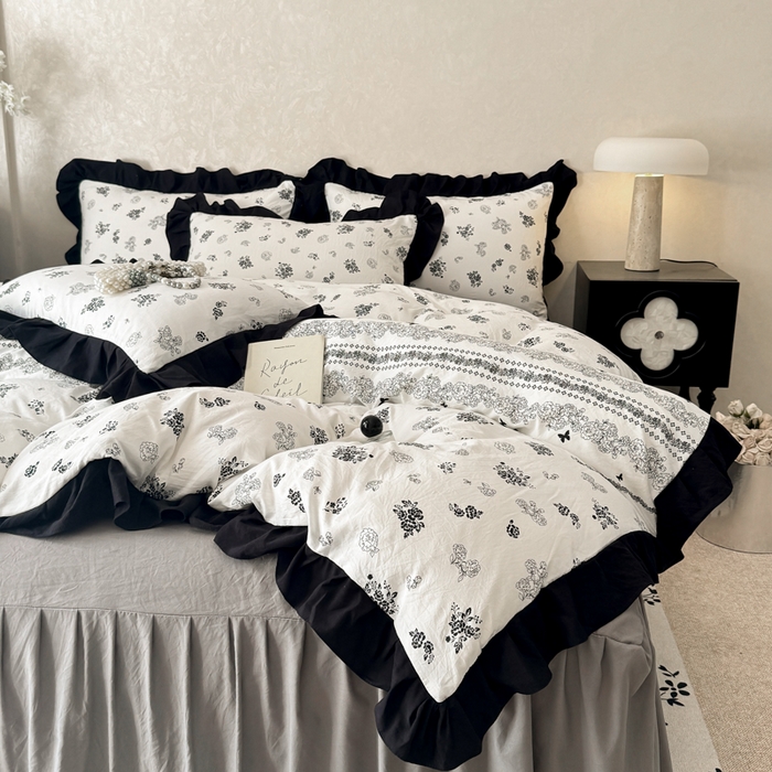 91家纺网 家纺一手货源 找家纺 上尚居 2025新款法式花边赫本风印花云朵棉四件套 花馨