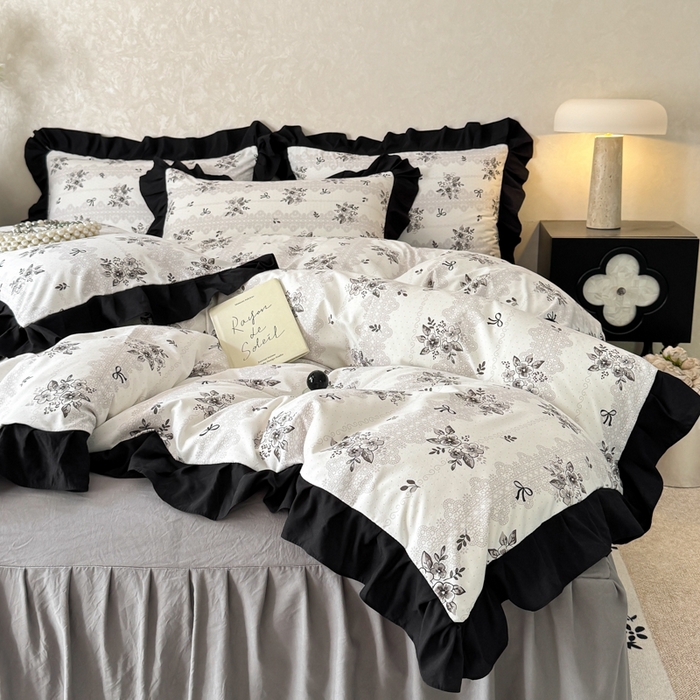 91家纺网 家纺一手货源 找家纺 上尚居 2025新款法式花边赫本风印花云朵棉四件套 晚爱