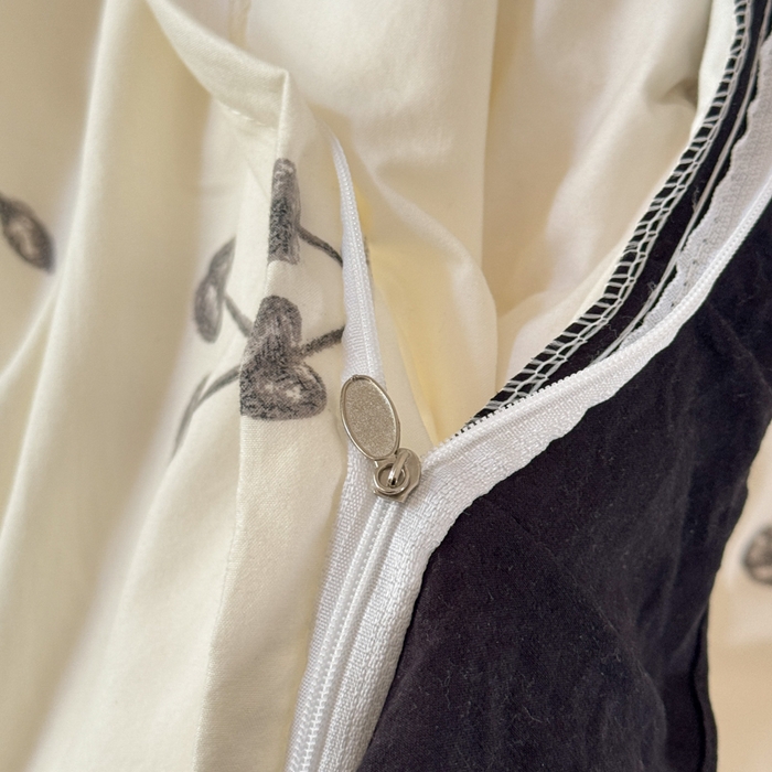 91家纺网 家纺一手货源 找家纺 上尚居 2025新款法式花边赫本风印花云朵棉四件套 美味樱桃