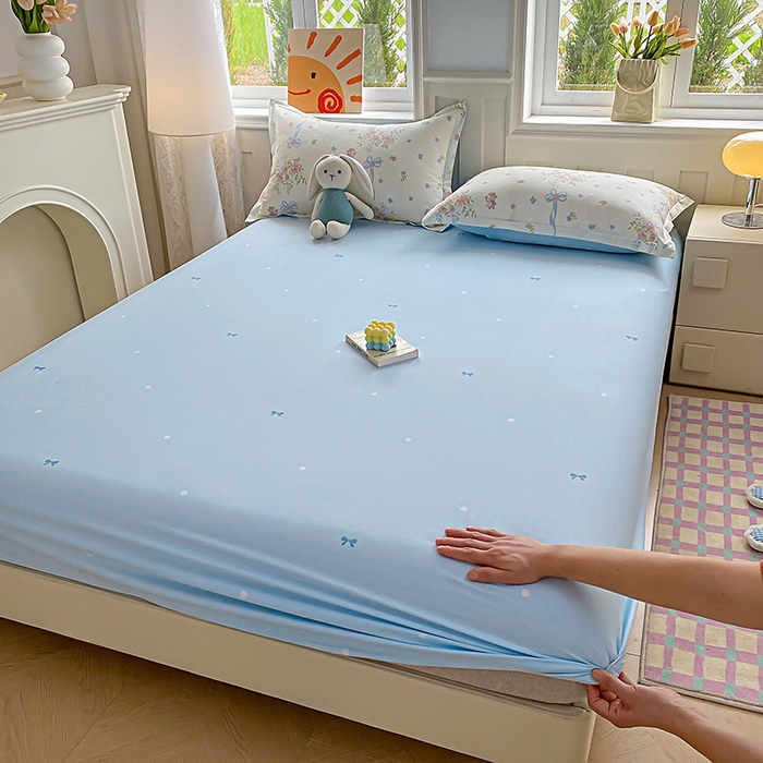 91家纺网 家纺一手货源 找家纺 天之爱 2025新款全棉印花单床笠 幽幽花间兔