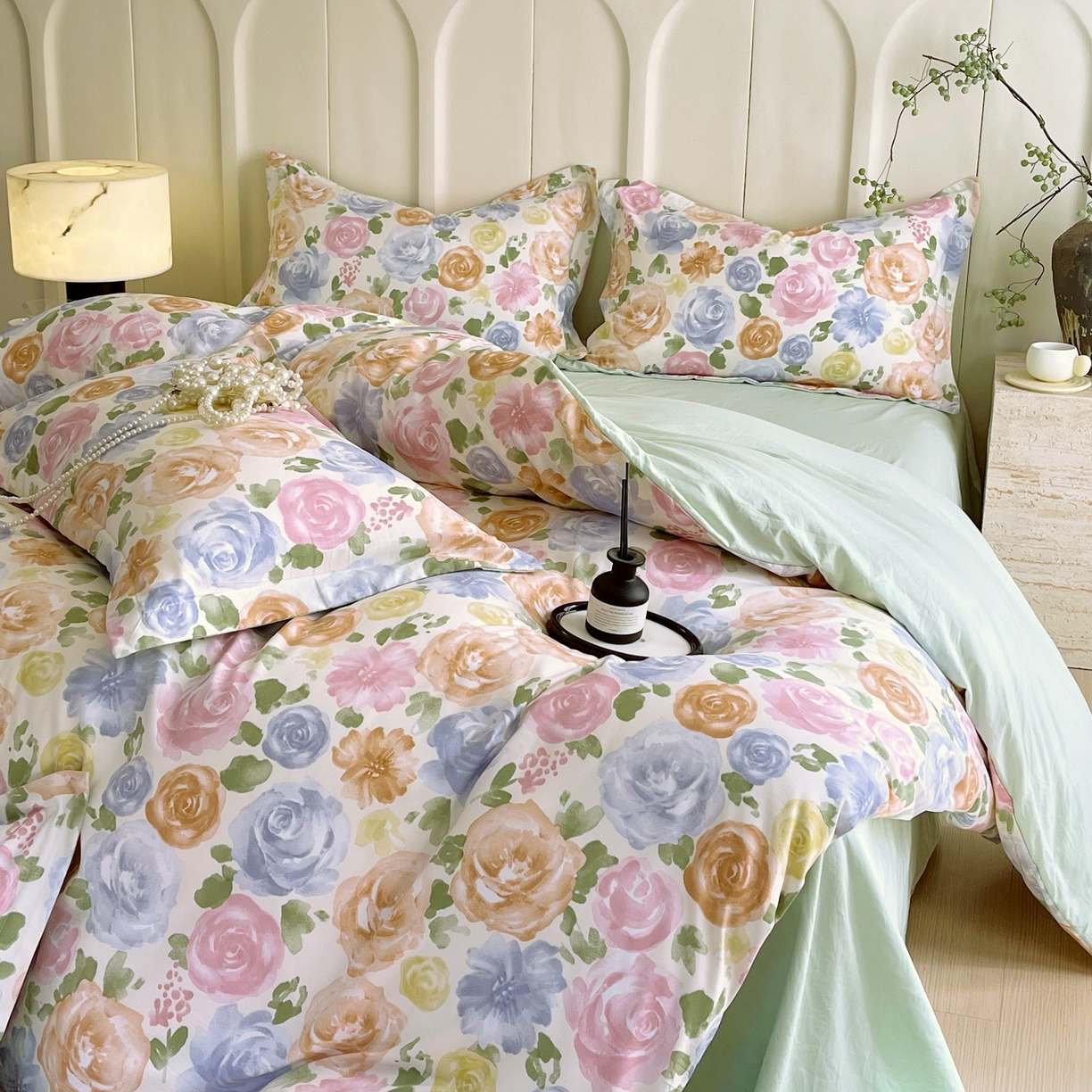 91家纺网 家纺一手货源 找家纺 （总）大麦乐田 2025新款小法式轻奢风四件套