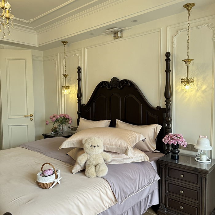 91家纺网 家纺一手货源 找家纺 秀色家纺 2025夏季新款A类60s天丝棉贡缎四件套-Cool Air系列（实拍风) Air天丝绵-桃灰粉+迷雾紫