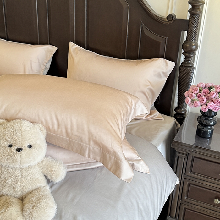 91家纺网 家纺一手货源 找家纺 秀色家纺 2025夏季新款A类60s天丝棉贡缎四件套-Cool Air系列（实拍风) Air天丝绵-温柔奶白