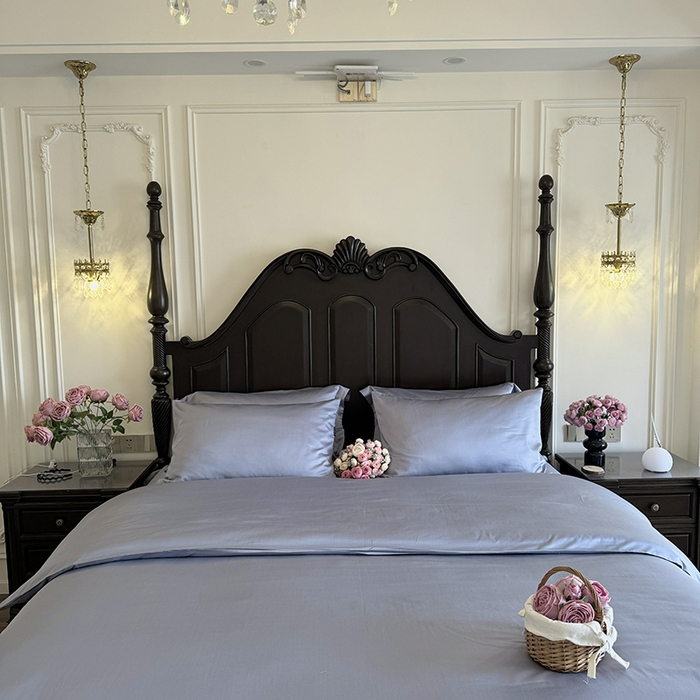 91家纺网 家纺一手货源 找家纺 秀色家纺 2025夏季新款A类60s天丝棉贡缎四件套-Cool Air系列（实拍风) Air天丝绵-星雾蓝