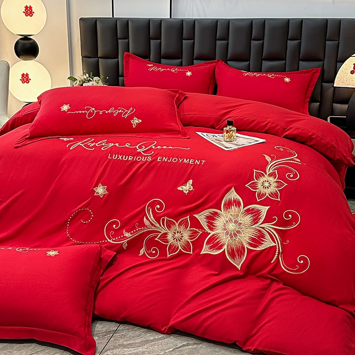 91家纺网 家纺一手货源 找家纺 大麦乐田 2025新款磨毛婚庆大红刺绣床裙款四件套 绮梦 大红