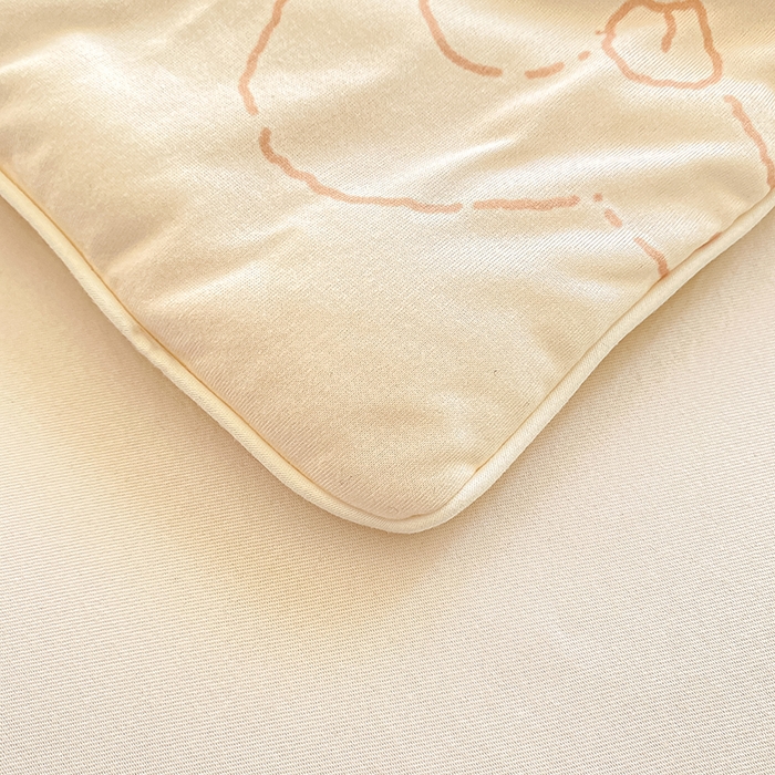 91家纺网 家纺一手货源 找家纺 欧雅搁家纺 2025年新款冷暖双感被大豆纤维填充针织棉夏被空调被夏凉被 比利小熊