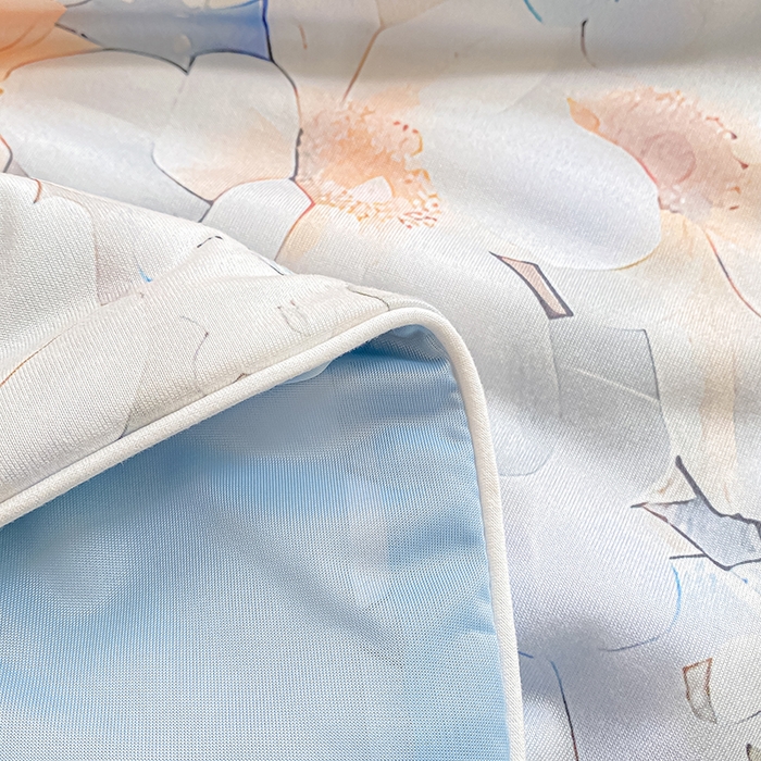 91家纺网 家纺一手货源 找家纺 欧雅搁家纺 2025年新款冷暖双感被大豆纤维填充针织棉夏被空调被夏凉被 沁园花语