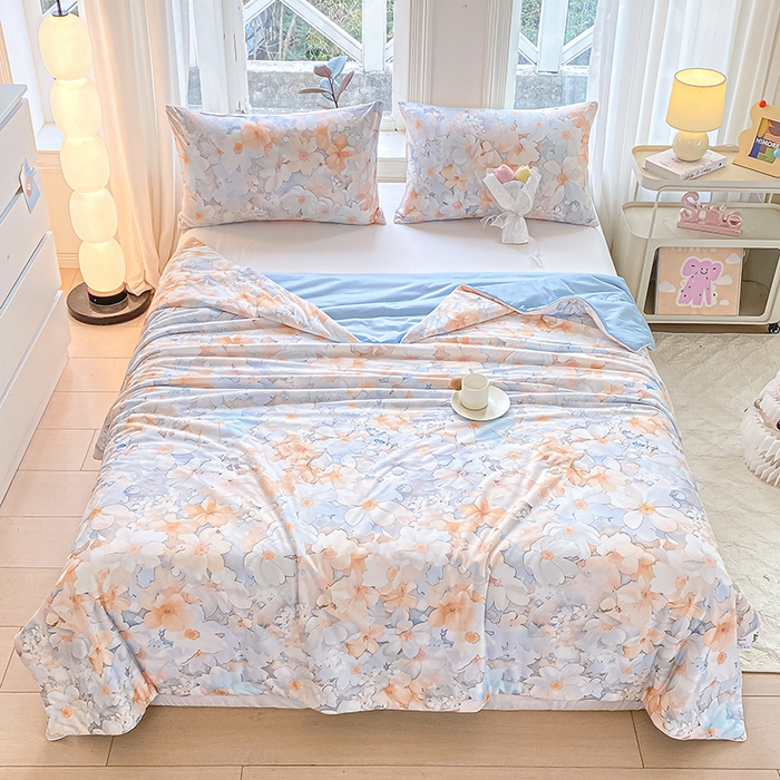 91家纺网 家纺一手货源 找家纺 欧雅搁家纺 2025年新款冷暖双感被大豆纤维填充针织棉夏被空调被夏凉被 沁园花语