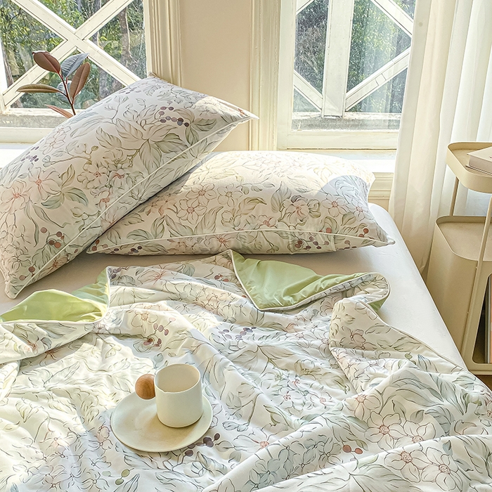 91家纺网 家纺一手货源 找家纺 欧雅搁家纺 2025年新款冷暖双感被大豆纤维填充针织棉夏被空调被夏凉被 树影微阳