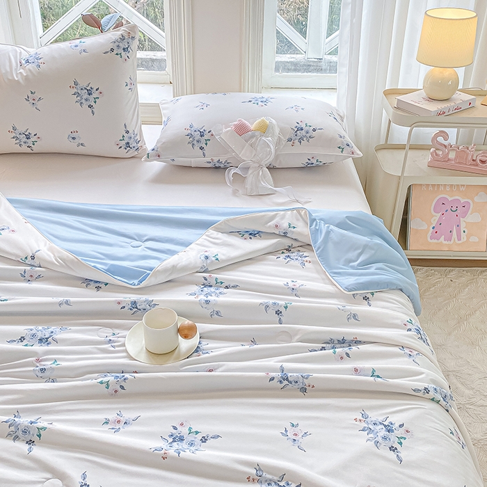 91家纺网 家纺一手货源 找家纺 欧雅搁家纺 2025年新款冷暖双感被大豆纤维填充针织棉夏被空调被夏凉被 清风明月