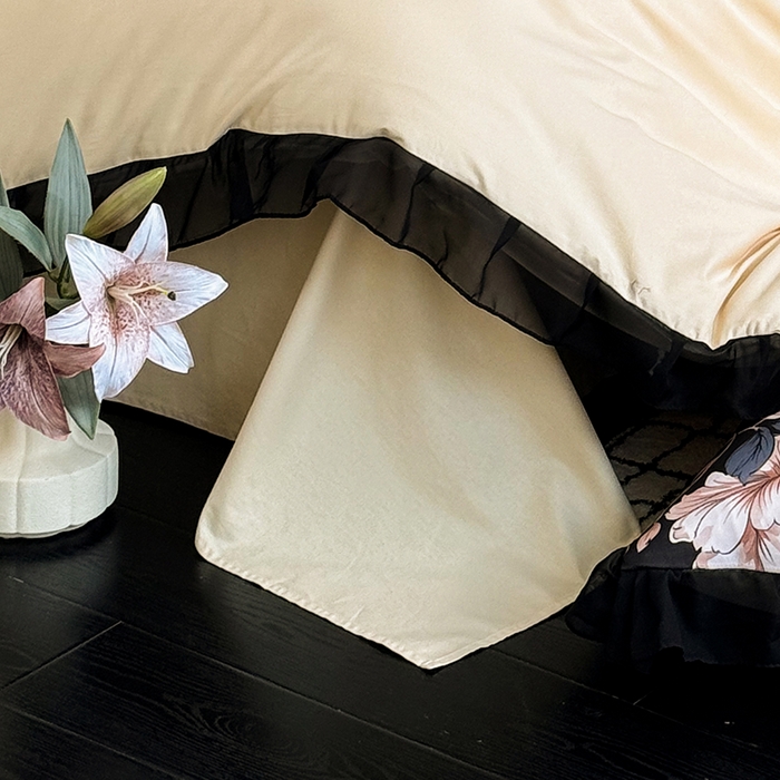 91家纺网 家纺一手货源 找家纺 宅家居 2025新款轻法式复古风拼接印花纯棉长绒棉韩式黑色花边40支全棉四件套-赫琳娜 赫琳娜-香槟金