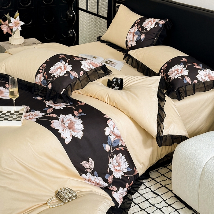 91家纺网 家纺一手货源 找家纺 宅家居 2025新款轻法式复古风拼接印花纯棉长绒棉韩式黑色花边40支全棉四件套-赫琳娜 赫琳娜-香槟金