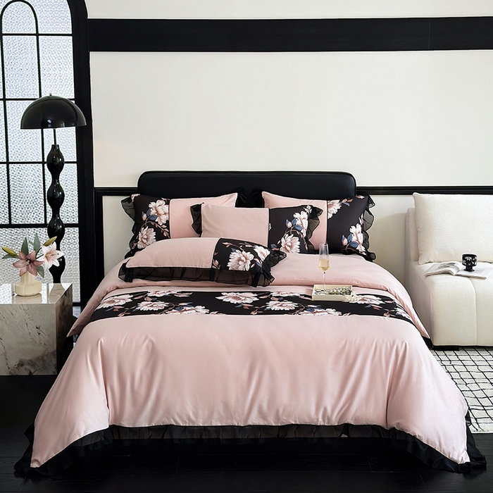 91家纺网 家纺一手货源 找家纺 （总）宅家居 2025新款轻法式复古风拼接印花纯棉长绒棉韩式黑色花边40支全棉四件套-赫琳娜