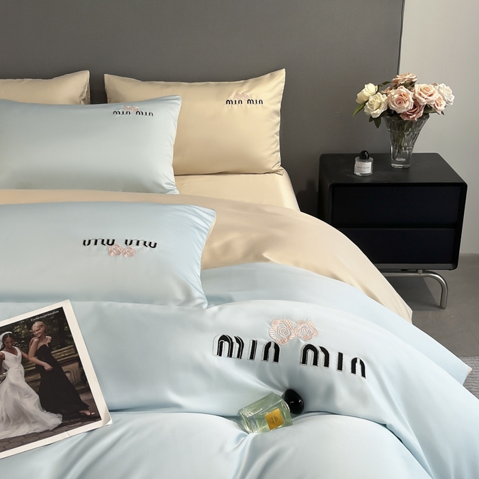 91家纺网 家纺一手货源 找家纺 大麦乐田 2025春夏新款珍珠棉达芙刺绣四件套 达芙  茉莉兰+奶茶