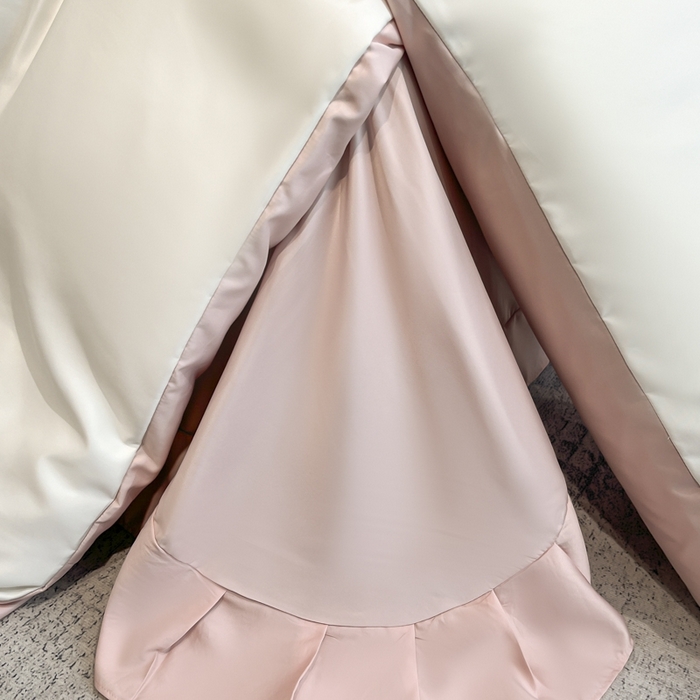 91家纺网 家纺一手货源 找家纺 大麦乐田 2025春夏新款珍珠棉达芙刺绣四件套 达芙  奶昔白+浪漫粉