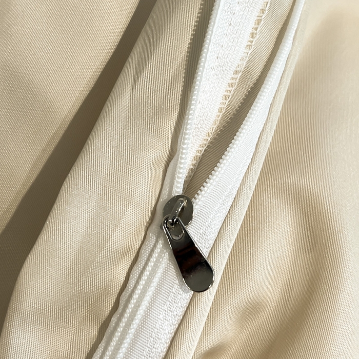 91家纺网 家纺一手货源 找家纺 大麦乐田 2025春夏新款珍珠棉达芙刺绣四件套 达芙  奶昔白+奶茶