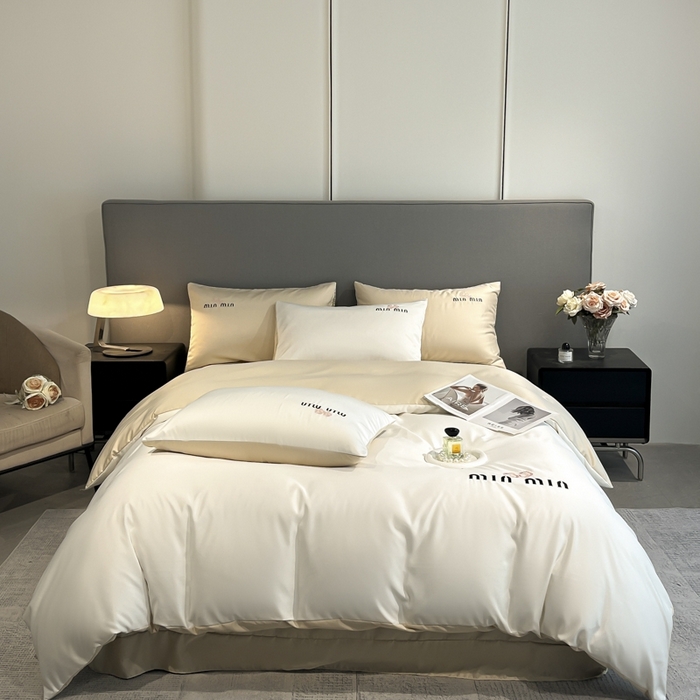 91家纺网 家纺一手货源 找家纺 大麦乐田 2025春夏新款珍珠棉达芙刺绣四件套 达芙  奶昔白+奶茶