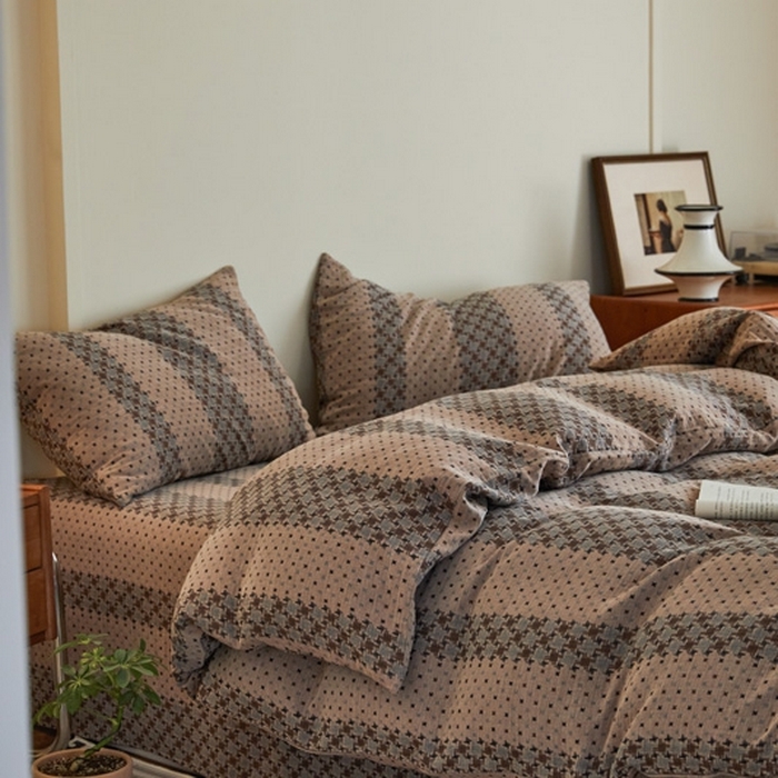 91家纺网 家纺一手货源 找家纺 云雀 2025新款A类全棉色织双层纱四件套 格林-豆纱