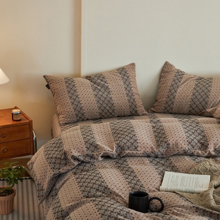 91家纺网 家纺一手货源 找家纺 云雀 2025新款A类全棉色织双层纱四件套 格林-豆纱