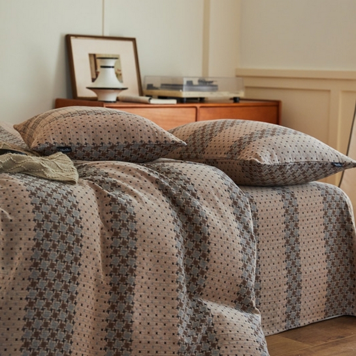 91家纺网 家纺一手货源 找家纺 云雀 2025新款A类全棉色织双层纱四件套 格林-豆纱