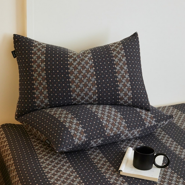 91家纺网 家纺一手货源 找家纺 云雀 2025新款A类全棉色织双层纱四件套 格林-深灰