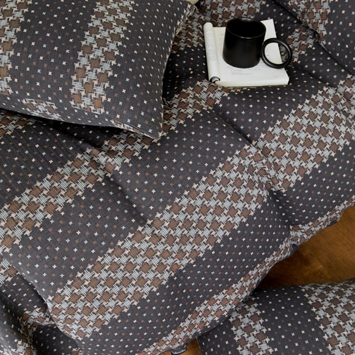 91家纺网 家纺一手货源 找家纺 云雀 2025新款A类全棉色织双层纱四件套 格林-深灰