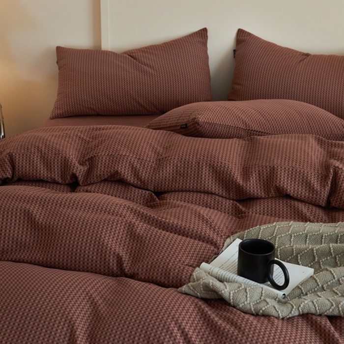 91家纺网 家纺一手货源 找家纺 云雀 2025新款A类全棉色织双层纱四件套 格林-烟红