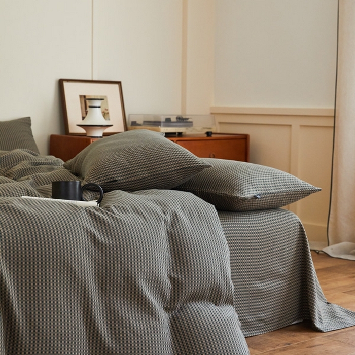 91家纺网 家纺一手货源 找家纺 云雀 2025新款A类全棉色织双层纱四件套 格林-烟灰